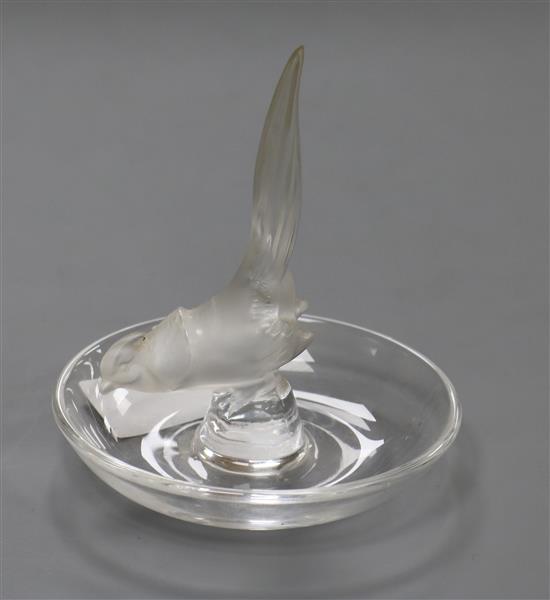 A Lalique bird ash-tray 10cm high